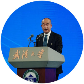 大学礼物·师者良言：愿每一位学子追求优秀“乘风破浪”