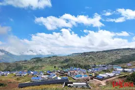 扶贫第一书记｜在海拔2700米高寒山村“博士书记”晒成黑脸：青春磨砺出彩图片