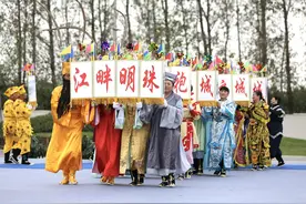 汤包香里百亿项目鸣锣，打开不一样的“龙袍”图片