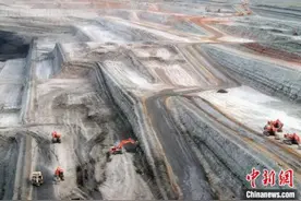 探访中国最大整装煤田露天煤矿图片