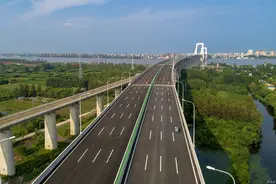 芜湖长江三桥公路桥通车图片