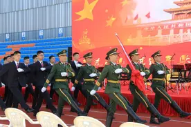 百位将军进校园 传承红色基因 缔造民族未来 庆国庆 迎建党100周年活动图片