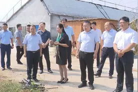 重庆市开州区白鹤街道考察团到潍坊青州市对接扶贫协作工作视频封面