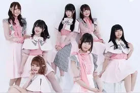 15岁日本女爱豆患罕见病，全身毛发脱落变秃头，却有了意外的人生...图片