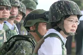 退役台军老兵讲服役经历：如果两岸开战 我叮嘱儿子一枪干掉让他冲锋的长官图片