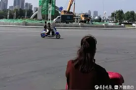 历史一刻！聊城开发区大转盘标志性雕塑拆解，将重新选址图片