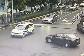 渝中警讯丨2岁女童发病晕厥 警民暖心接力紧急送医图片