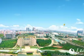 在中国高等教育史上留下浓墨重彩的一笔 写在汉口学院二十周年校庆之际图片
