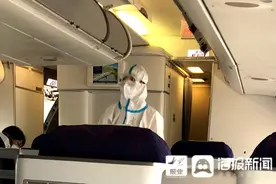 坚守国门的边检卫士迎接疫情之下的归乡人：“欢迎回家！”图片