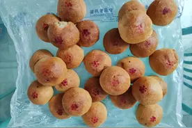 自来红、赖皮月饼、翻毛月饼，北方月饼大阅兵，哪个是真爱？图片