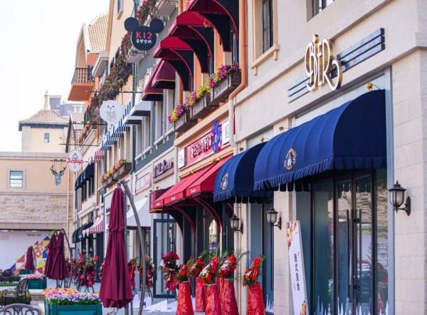 美翻了！沈阳竟藏着一座彩色童话小镇！今天开始……