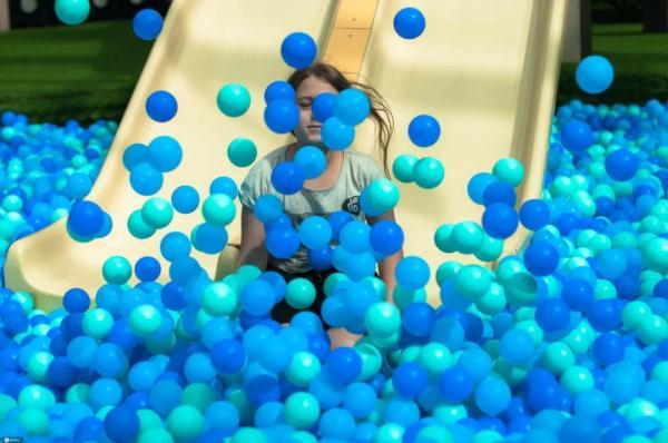 美翻了！沈阳竟藏着一座彩色童话小镇！今天开始……