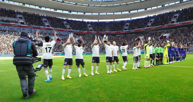 国庆中秋出游人多车堵，不如在家玩游戏