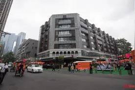 华兴街、爱乐环、散花楼……天府锦城“八街九坊十景”上新啦！国庆来成都约不约？图片