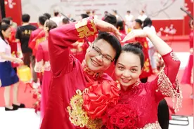 “迟到”的婚礼盛典！东莞20对医护“新人”举行集体婚礼视频封面
