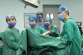 女子停经40天，子宫内外却没发现妊娠囊？长沙市妇幼保健院成功救治罕见脾脏妊娠孕妇图片