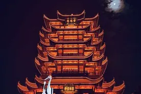 亮起来！黄鹤楼正式开启“夜间模式”图片