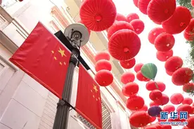 香港：街头的中国红图片