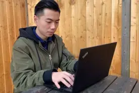 中国留学生“走红”英国网络，究竟是为何？图片