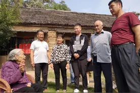 在红嫂故里，老党员讲述支前的故事图片