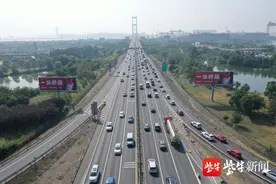 返程车流来了！江阴大桥昨日通行量超15万图片
