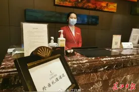 景美人更美，外地游客：武汉带给我们美好记忆图片