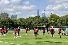 专注备战德比大战，上港下周二兵发苏州，将用何种阵容和战术对付申花图片