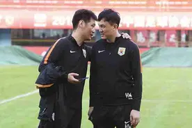 鲁能换帅！李霄鹏因身体原因改任俱乐部副总技术总监，郝伟出任主教练图片