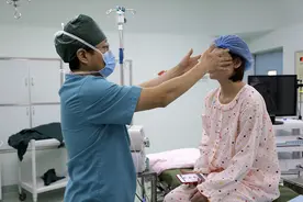 “医美贷”陷阱：应聘高薪工作，先要贷款整容图片