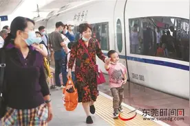 今明两日东莞迎返程最高峰 虎门大桥车流量今日将再破12万图片