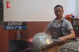 农村大厨国庆8天接7场婚宴：最多一天60桌，场数比去年翻2倍图片