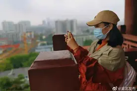 援鄂医护回来啦！武汉市民献上这份“特殊礼遇”图片