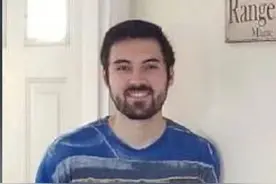 发现妻子出轨后，他强迫她砍下了情夫的头……图片