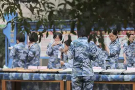 这样的“军营美食节”，真是馋skr人图片