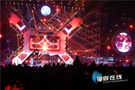卡车司机也有诗和远方 英雄归来，在长沙赴一场卡友嘉年华图片