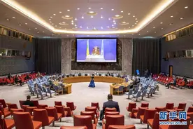 联合国安理会重返原会厅举行会议图片