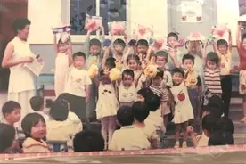 《我和我的家乡》支教老师老范原型：杭州乡村女教师方平尔图片