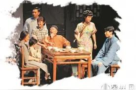 话剧《四世同堂》载誉来泉 众明星戏骨加盟出演图片