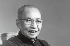 光辉之路 | 追忆钱之光：加快纺织工业发展，适应人民和国家需要图片