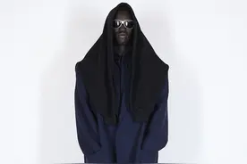 Balenciaga：一个向内转的世界图片