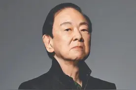 “独臂刀王”王羽被传去世？他是李小龙之前片酬最高的武打明星图片