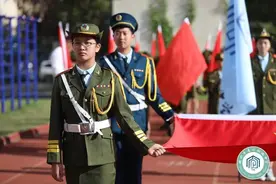 slay全场！杭州这所学校的运动会，来了一支“夺冠”队伍图片