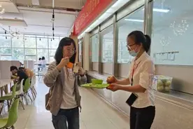 扬州职业大学：“光盘行动”引领节约“新食尚”图片