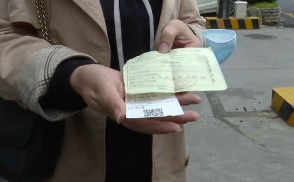 新娘哭了！请帖都发了，神奇大酒店竟忘了有婚宴