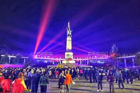 街头音乐节：燃情老街，乐动冰城图片