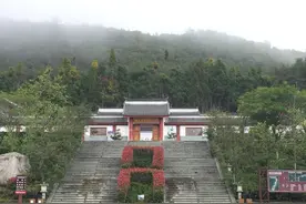 善洲精神永相传：留下一片绿洲 造福家乡百姓图片