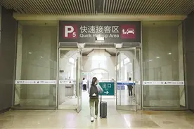 接客快停快走 公交夜间兜底图片