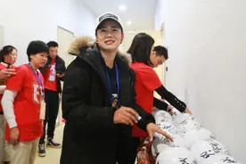 恭喜！前女足国脚韩端昨日已为人母图片
