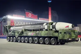 韩国军方：正在分析朝鲜新洲际导弹，可能有多弹头图片