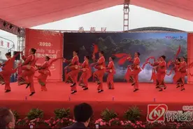 湖南省果品协会怀化办事处揭牌仪式举行 佳惠物流园杯广场舞艺术大赛同时启动图片